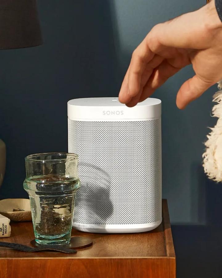 Sonos-One-Speaker.webp