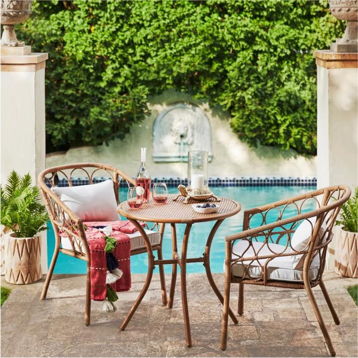 Wicker-Patio-Set-Britanna-Patio-Bistro-Set.webp