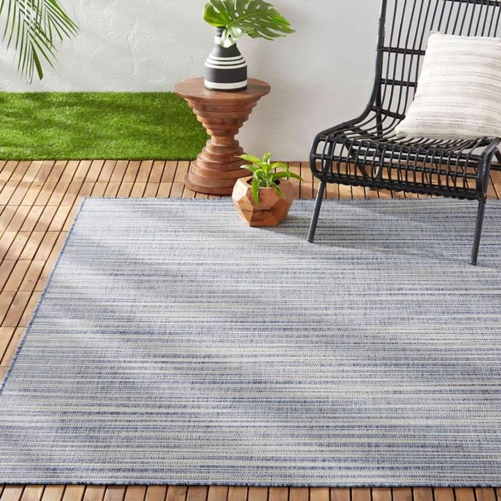 Something-Blue-Nicole-Miller-New-York-Patio-Country-Wynona-IndoorOutdoor-Area-Rug.jpg