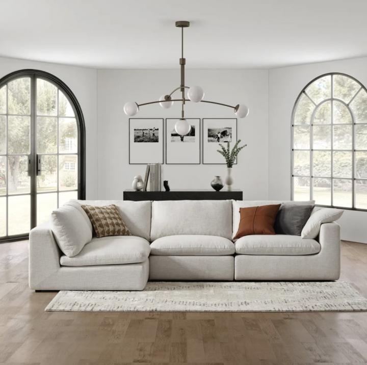 Best-Couch-Castlery-Dawson-Chaise-Sectional-Sofa.png