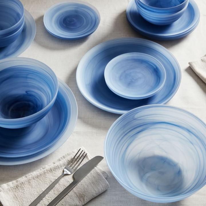 Calming-Vibe-La-Jolla-Glass-Dinnerware.jpg