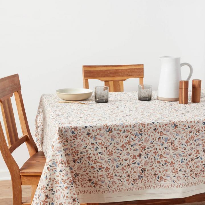 For-Dining-Cotton-Floral-Tablecloth.jpg