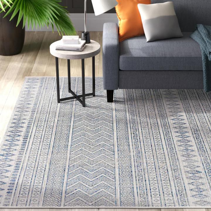 Best-Distressed-Rug-Brennen-IndoorOutdoor-Area-Rug.webp