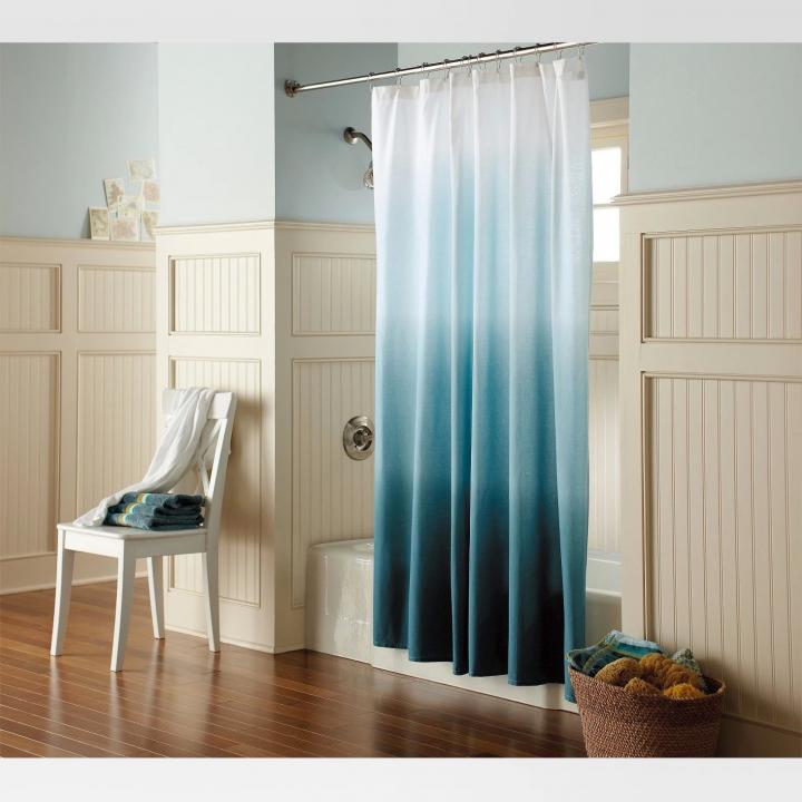 Bathroom-Ombr%C3%A9-Shower-Curtain.webp