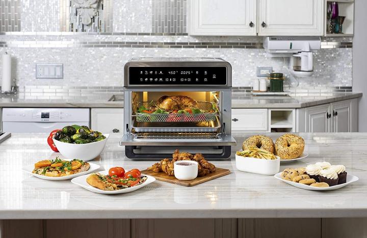 Smart-Kitchen-Gadget-Aria-30-Qt-Touchscreen-Toaster-Oven.jpg
