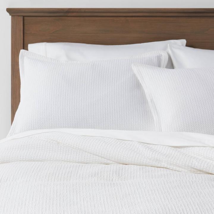 Washed-Waffle-Weave-Comforter-Pillow-Sham-Set.jpg