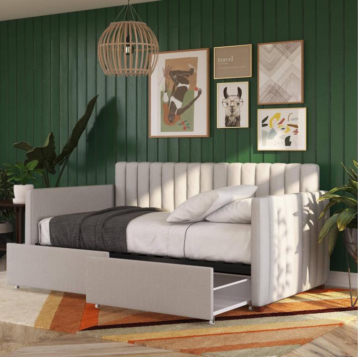 Daybed-Twin-Brittany-Daybed-With-Storage-Drawers.jpg