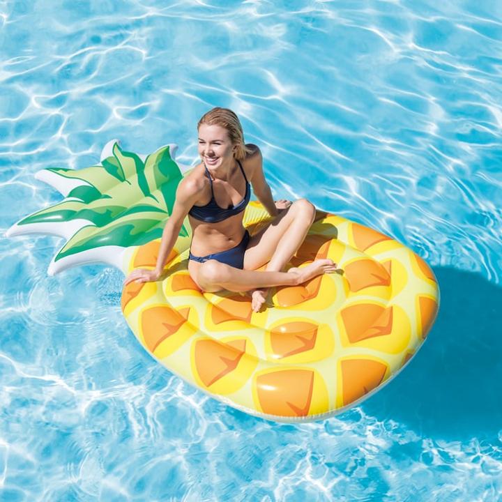 Best-Pool-Floats-From-Walmart.jpg