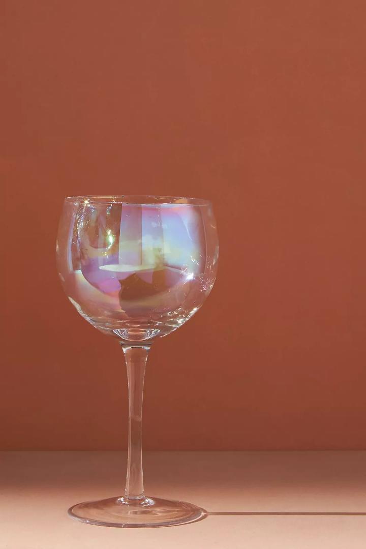 Contemporary-Wine-Glass-Iridescent-Wine-Glasses.webp