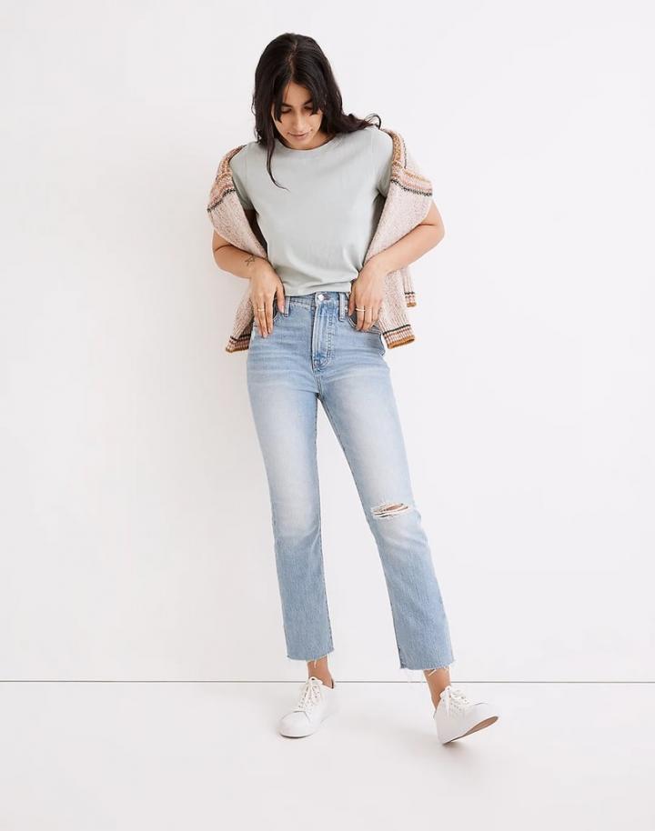 Classic-Jeans-Madewell-Perfect-Vintage-Jean-in-Coney-Wash-Destroyed-Edition.webp
