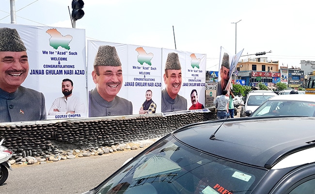 6uodelig_ghulam-nabi-azad_625x300_04_September_22.jpg