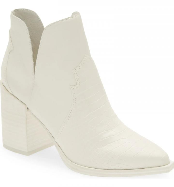 Fall-Boots-Steve-Madden-Chaya-Pointed-Toe-Bootie.webp