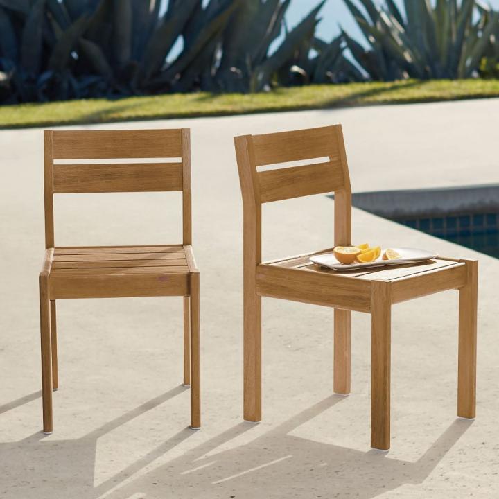 West-Elm-Playa-Outdoor-Dining-Table-Chairs-Set.jpg