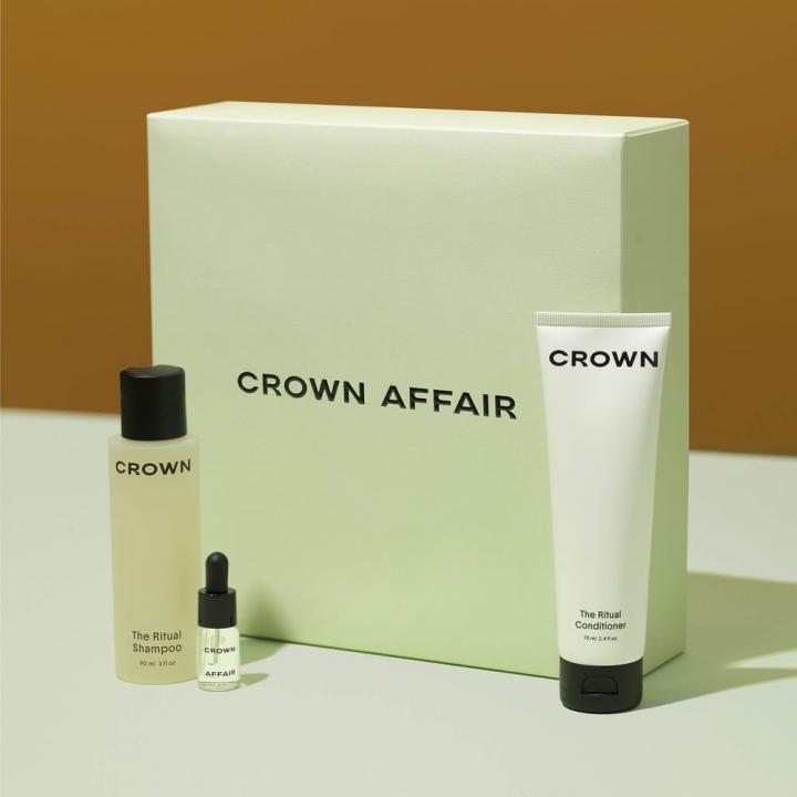 Goop-Gift-Guide-For-Travelers-Crown-Affair-Mini-Shampoo-Conditioner-Oil-Set.jpg