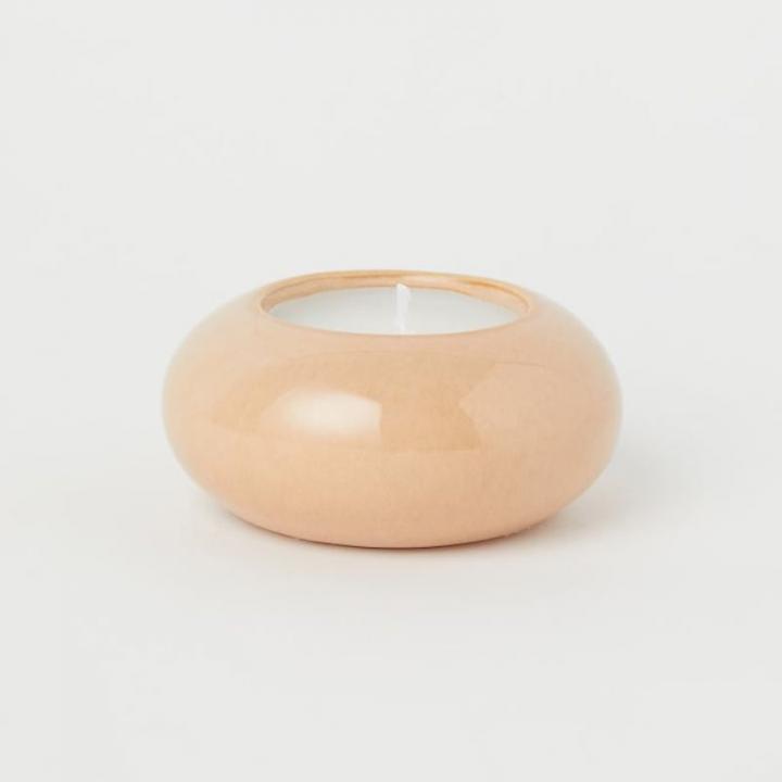 HM-Scented-Candle-in-Ceramic-Holder.jpg