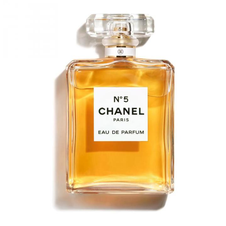 Beauty-Gifts-Chanel-N5-Eau-de-Parfum-Spray.webp