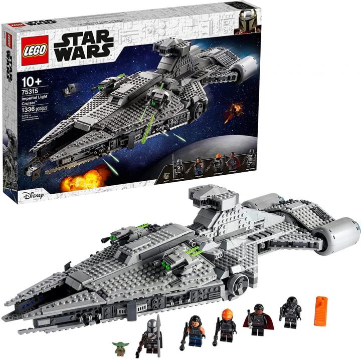 LEGO-Star-Wars-Mandalorian-Imperial-Light-Cruiser.j