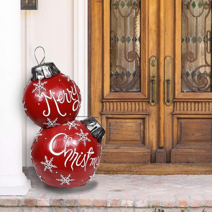 Alpine-Corporation-Christmas-Ball-Ornaments.jpg