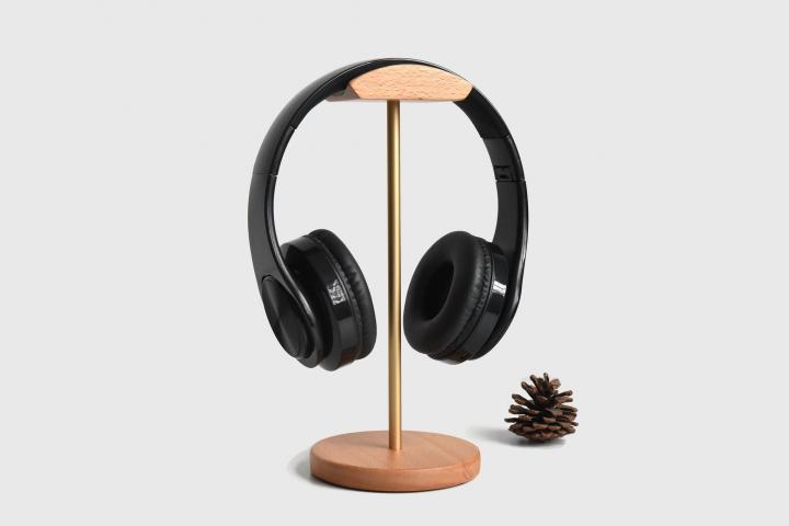 Tech-Based-Etsy-Gift-For-Him-Custom-Wooden-Metal-Headphone-Stand.jpg
