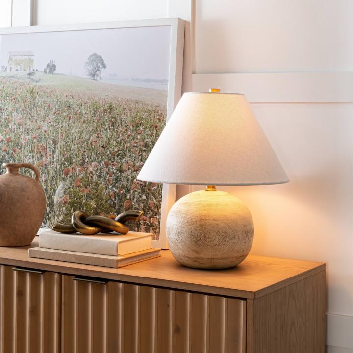Best-Living-Room-Lamp-Medium-Faux-Wood-Table-Lamp.jpg