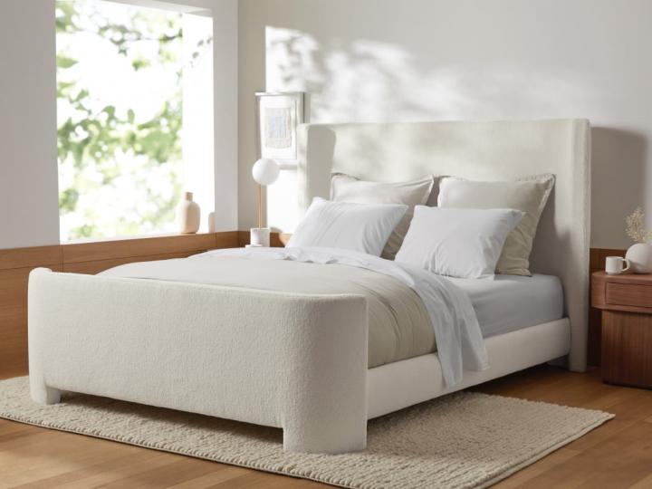 Best-Bedroom-Furniture-Cozy-Boucl%C3%A9-Piece.jpg