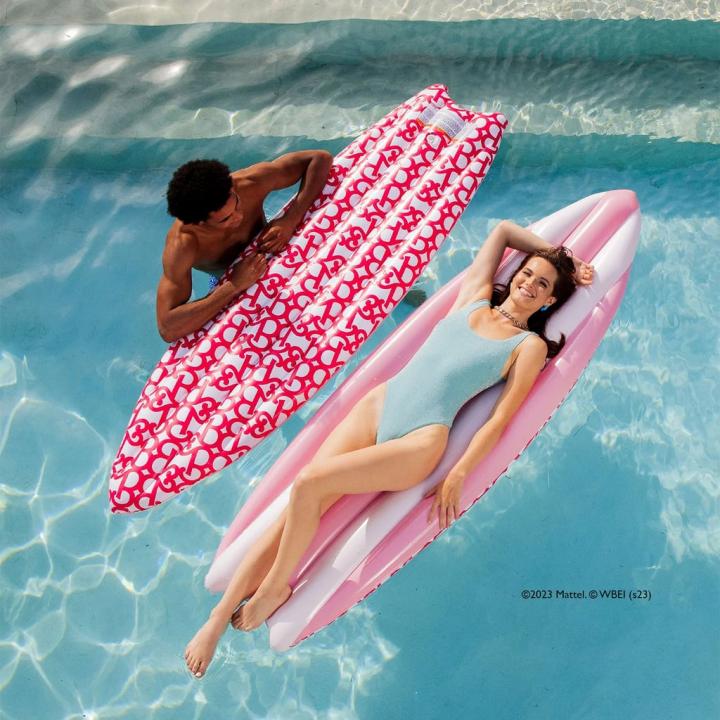Barbie-Inspired-Surfboard-Pool-Float.webp