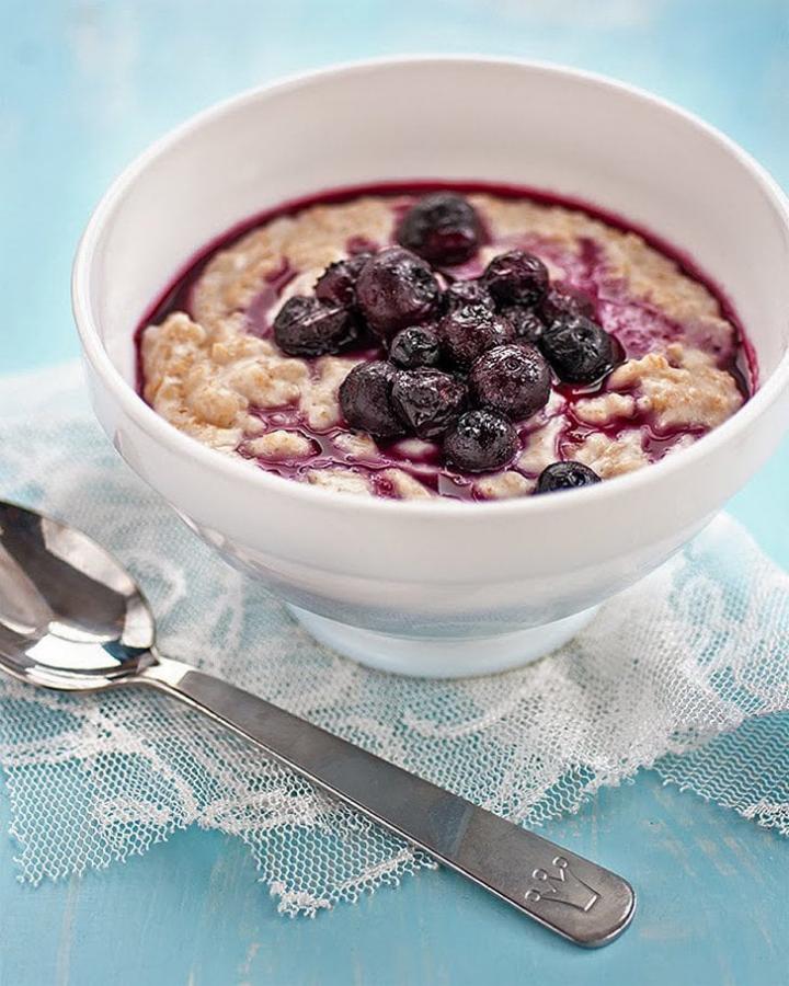 Coconut-Oatmeal-Blueberry-Compote.jpg