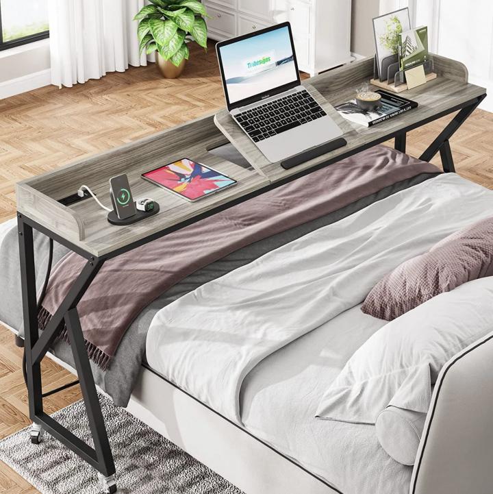 Best-Luxurious-Bed-Tray-For-Laptops.png