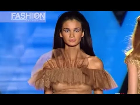 VALENTINO Haute Couture Spring Summer 2000 Paris Fashion Channel