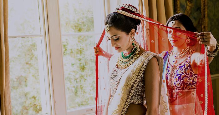 Everything You Need to Know About Buying an Indian Wedding Dress