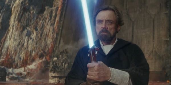 Why Star Wars Fans Are Convinced Mark Hamill Is Returning As Luke In Episode IX