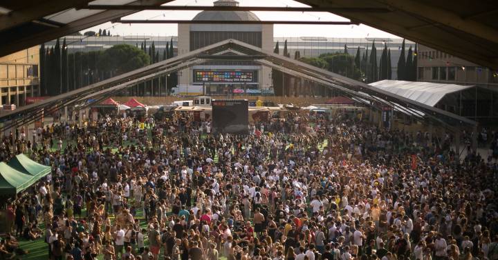 La industria musical catalana deja la crisis