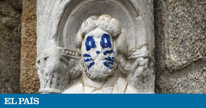 Aparece una pintada de Kiss en una escultura del XII del pórtico de Santiago