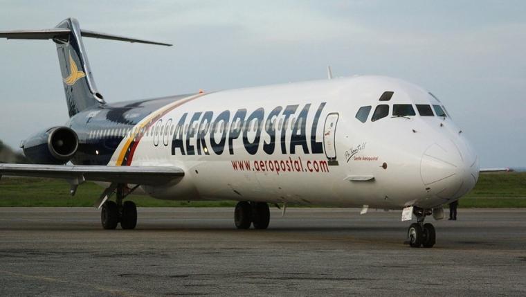Venezuela: la aerolínea estatal vuelve a volar tras un año sin operaciones