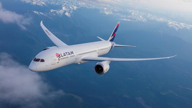 LATAM sale a competir con las low cost y ofrece un nuevo modelo de tarifas