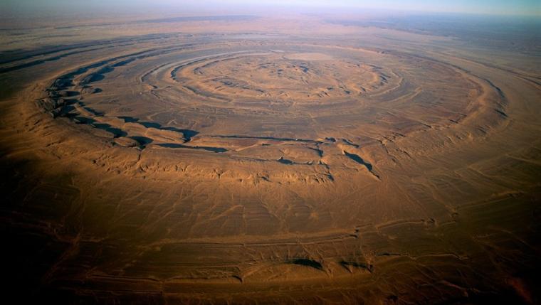 El enigmático ojo del Sahara: ¿formación natural o la mítica Atlántida?