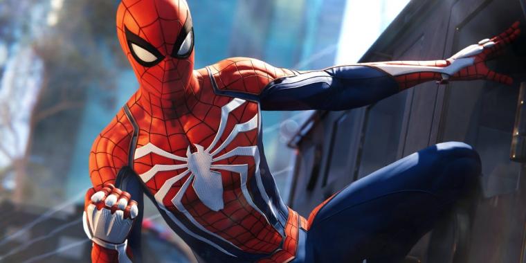 Spider-Man Fans Set Record for Largest Gathering of People Dressed as Spidey