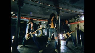 Estreno de un vídeo inédito de ‘She's The One’ de los Ramones