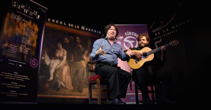 Un círculo flamenco que se expande