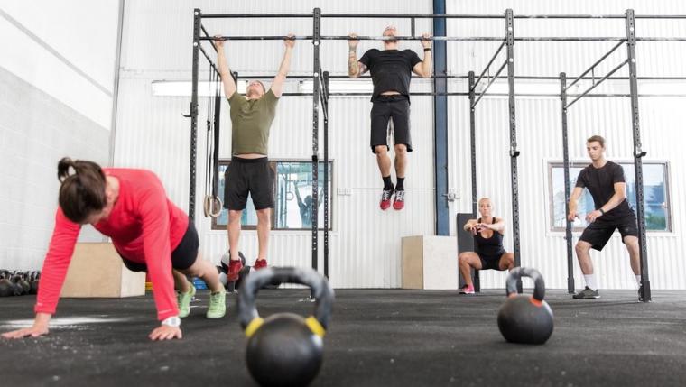 Qué es el crossfit y qué precauciones tomar para practicarlo