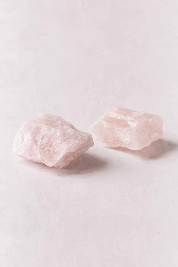 Rose-Quartz-Crystal-Stone.jpg