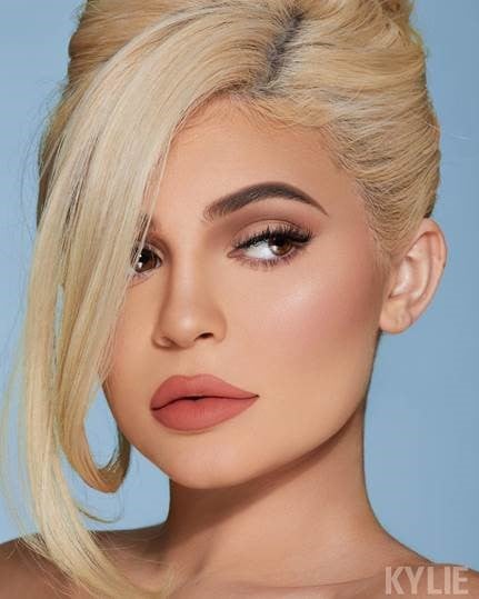 Kylie-Cosmetics-Holiday-Collection-2018.jpg