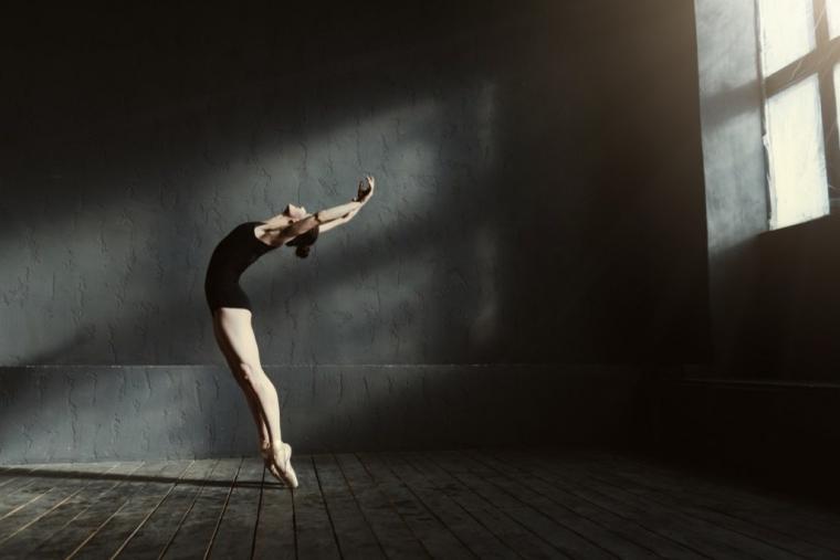 ballet-dancer-in-studio.jpg?resize=1024%2C684&ssl=1