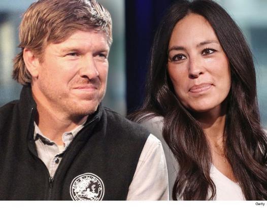 'Fixer Upper' Stars Chip and Joanna Gaines Share Pic of New Baby Boy, Crew