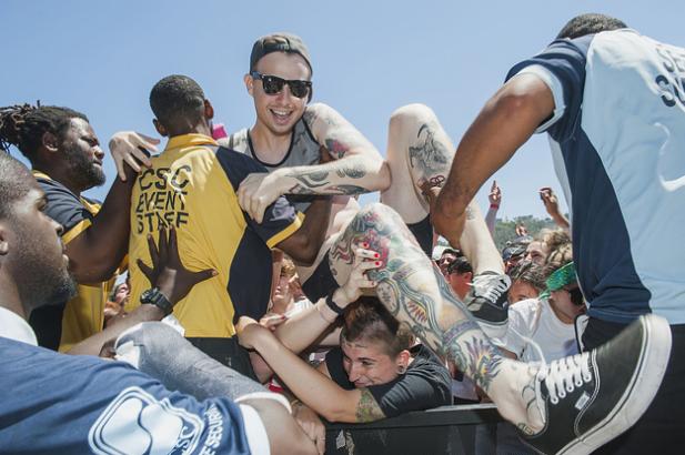 Hardcore Fans Rock Out One Last Time At The Vans Warped Tour
