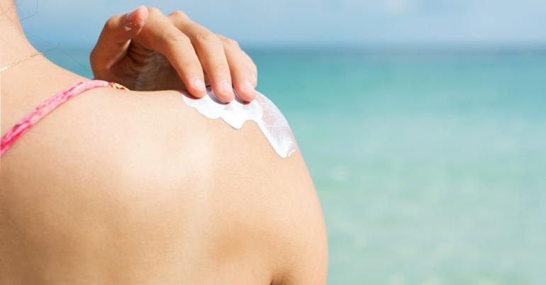 These Pills Are Definitely Not A Replacement For Sunscreen, According To The FDA