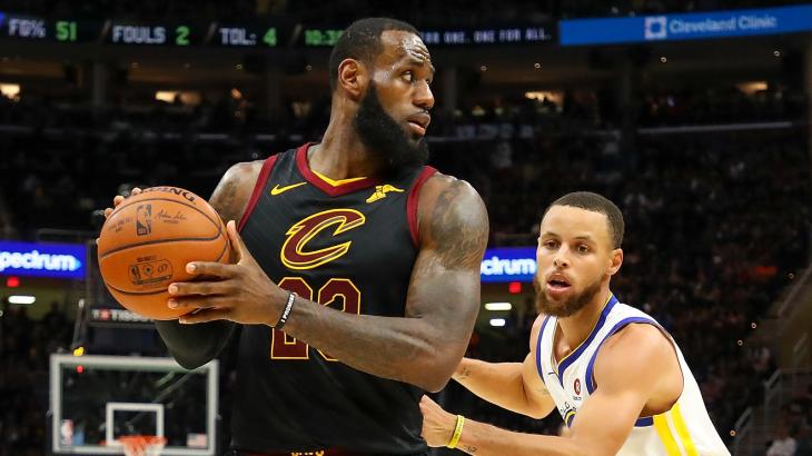 LeBron James jumps to Lakers in 4-year, $154 million deal