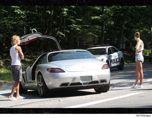 Justin Bieber's Car Breaks Down During Hamptons Date with Hailey Baldwin