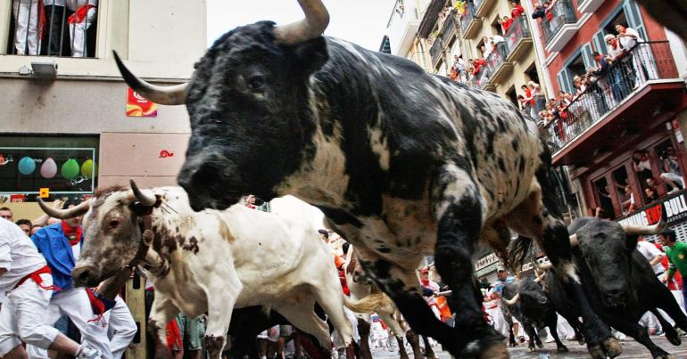 Citigroup says the global bull market isn't nearing an end: 'So keep buying the dips'