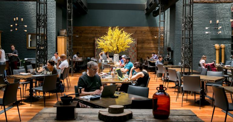 Sorry, Power-Lunchers. These Tables Are Reserved for Drop-In Workers.